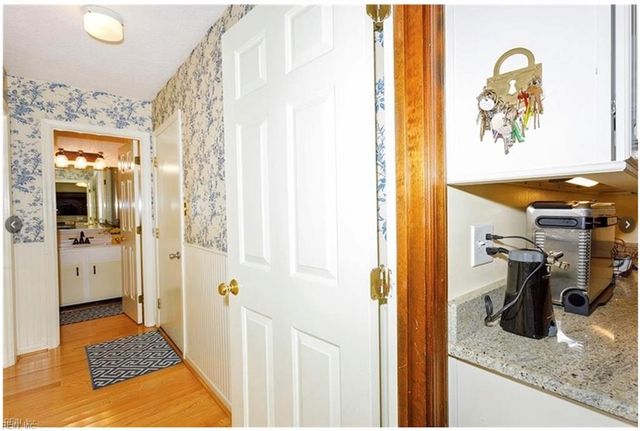 118 Elaine DR, Newport News, VA 23602