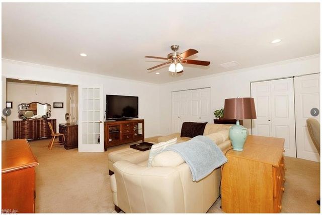 118 Elaine DR, Newport News, VA 23602