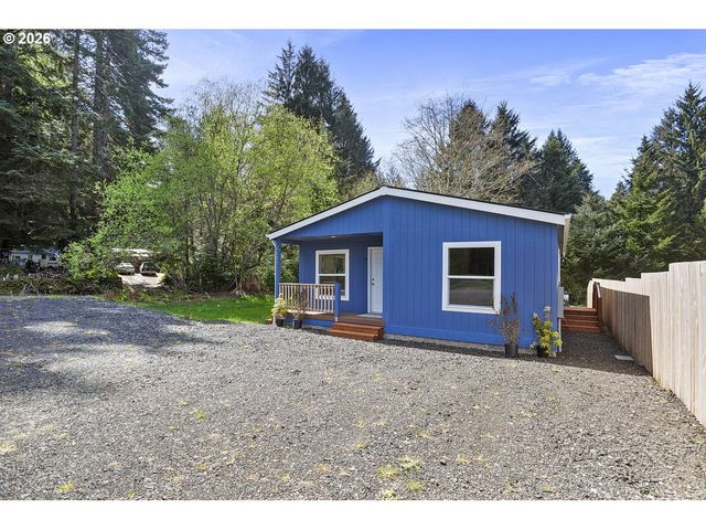 1680 Se JEFFERSON St, Waldport, OR 97394