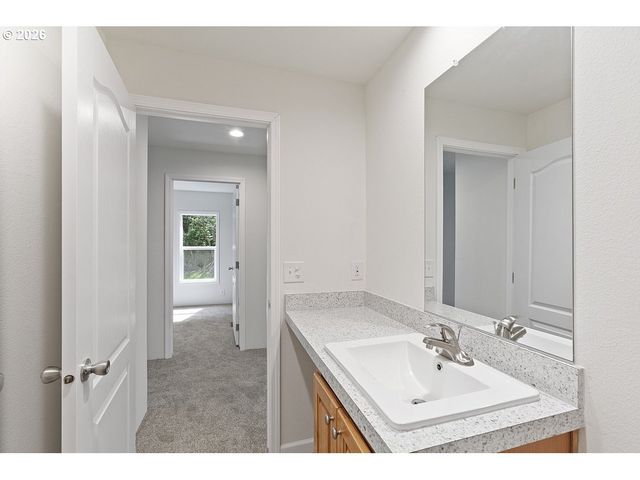 1680 Se JEFFERSON St, Waldport, OR 97394