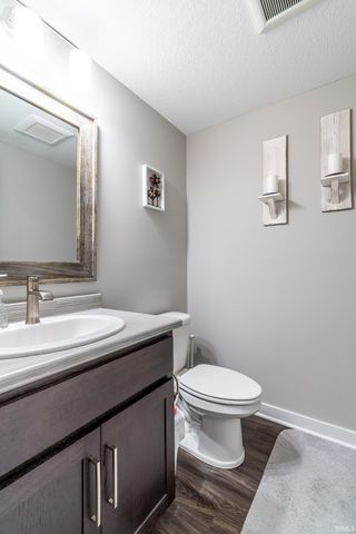 5244 Copper Horse Trail, Fort Wayne, IN 46845