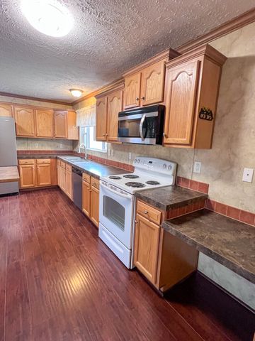 22054 County Road 244, Wheatland, MO 65779