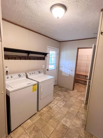 22054 County Road 244, Wheatland, MO 65779