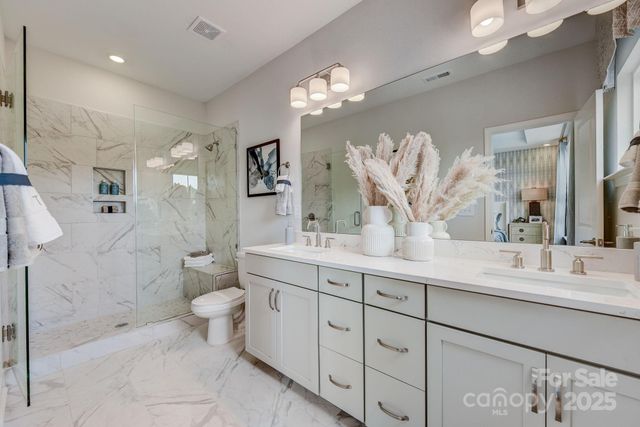 3107 Rexton Lane, Charlotte, NC 28262