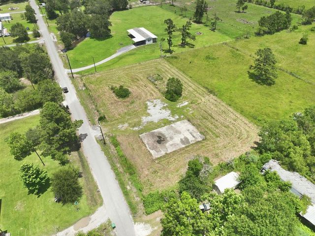 5577 James Clark, Sulphur, LA 70665
