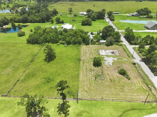 5577 James Clark, Sulphur, LA 70665