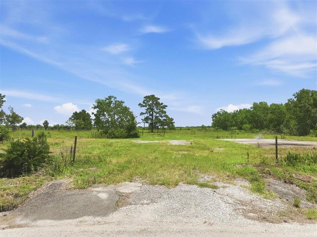 5577 James Clark, Sulphur, LA 70665