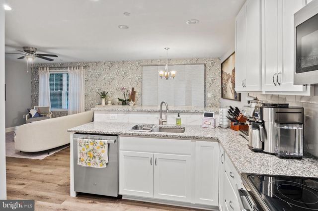 898 MARIGOLD RD, Glen Burnie, MD 21060