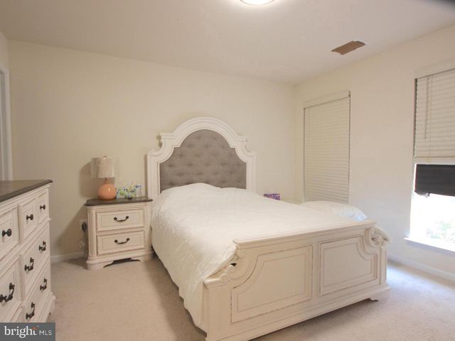 7221 GREENFITCH WAY, Hanover, MD 21076