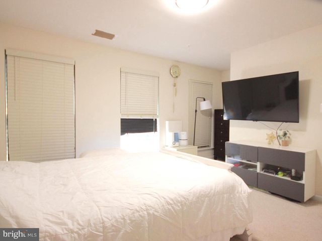 7221 GREENFITCH WAY, Hanover, MD 21076