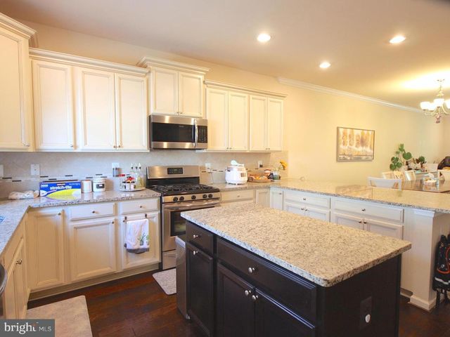 7221 GREENFITCH WAY, Hanover, MD 21076