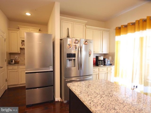 7221 GREENFITCH WAY, Hanover, MD 21076