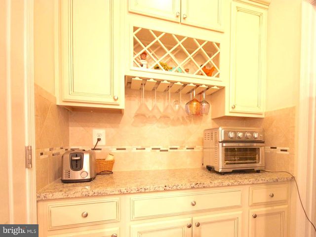 7221 GREENFITCH WAY, Hanover, MD 21076