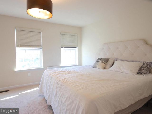 7221 GREENFITCH WAY, Hanover, MD 21076