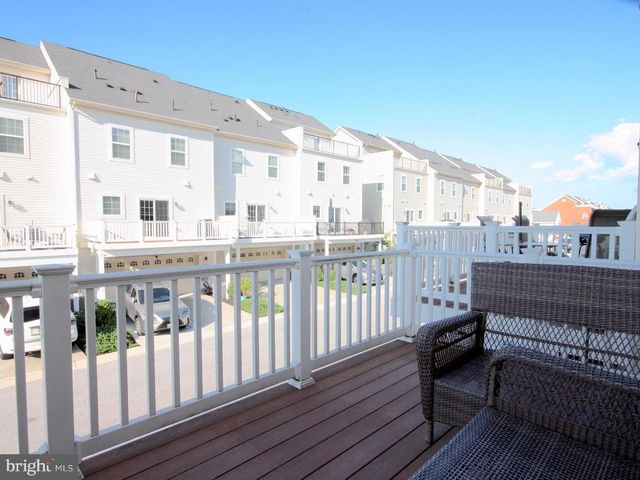7221 GREENFITCH WAY, Hanover, MD 21076