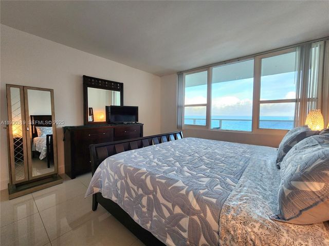 3505 S Ocean Dr PH06 aka 1506, Hollywood, FL 33019