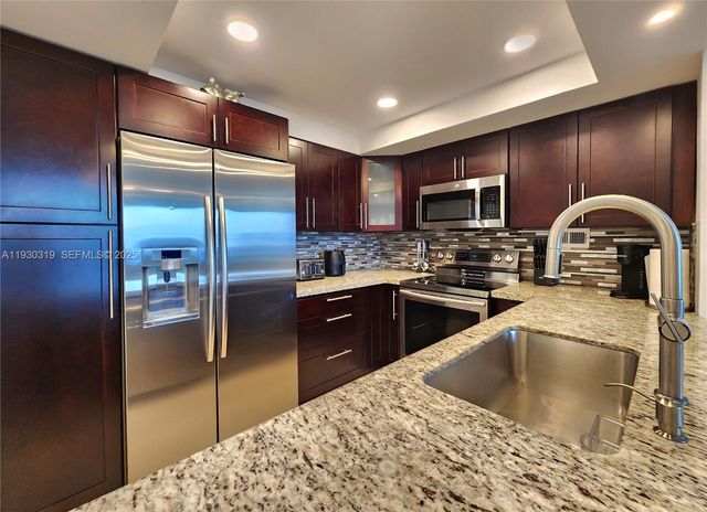 3505 S Ocean Dr PH06 aka 1506, Hollywood, FL 33019