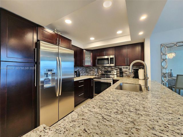 3505 S Ocean Dr PH06 aka 1506, Hollywood, FL 33019