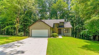 1070 Chapman Lane, Stone Mountain, GA 30088