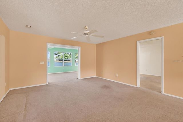 930 CAMINO DEL REY DRIVE, The Villages, FL 32159