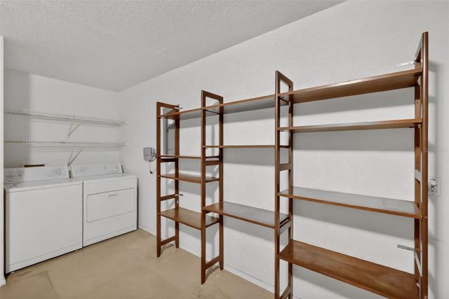 930 CAMINO DEL REY DRIVE, The Villages, FL 32159