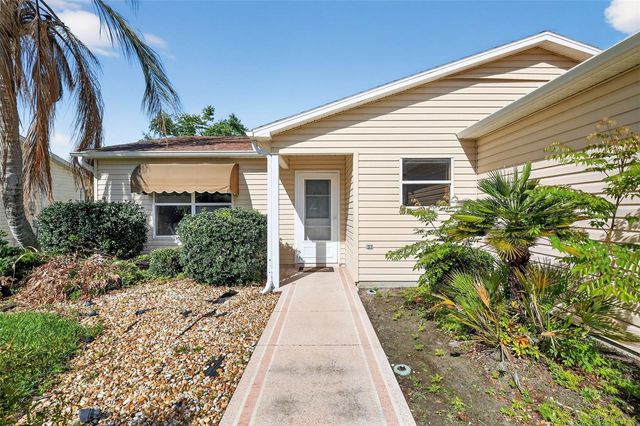 930 CAMINO DEL REY DRIVE, The Villages, FL 32159