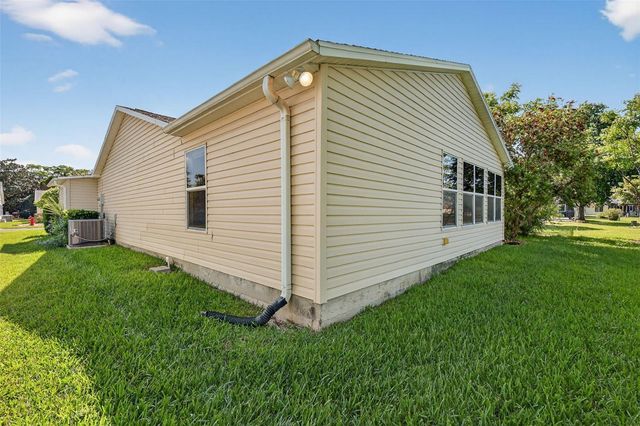 930 CAMINO DEL REY DRIVE, The Villages, FL 32159