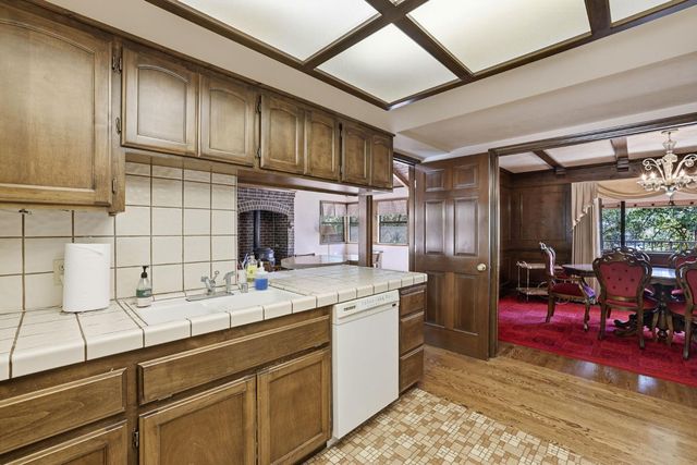 808 Orange Grove Way, Folsom, CA 95630