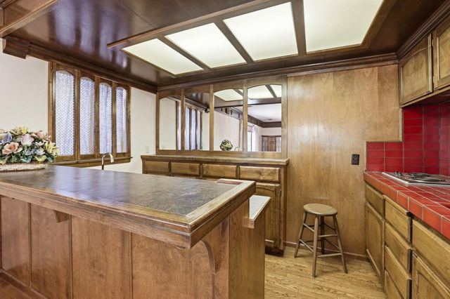 808 Orange Grove Way, Folsom, CA 95630