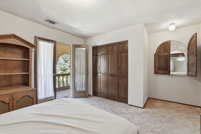 808 Orange Grove Way, Folsom, CA 95630