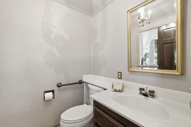 808 Orange Grove Way, Folsom, CA 95630