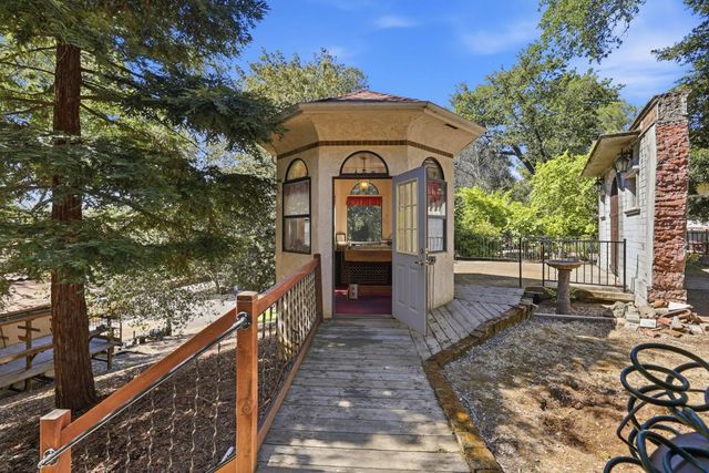 808 Orange Grove Way, Folsom, CA 95630