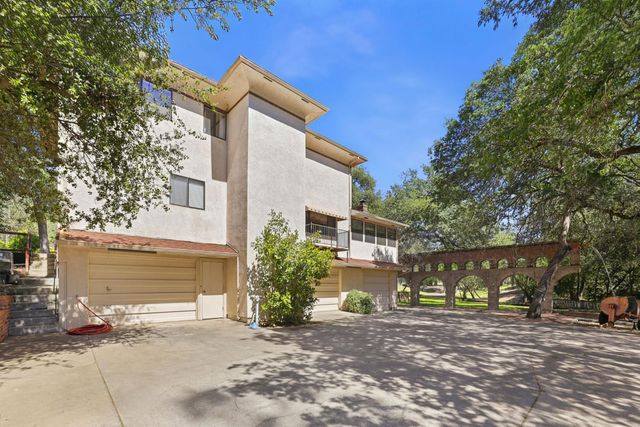 808 Orange Grove Way, Folsom, CA 95630