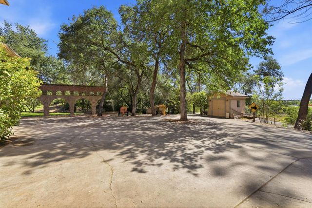 808 Orange Grove Way, Folsom, CA 95630