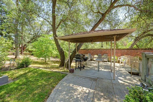 808 Orange Grove Way, Folsom, CA 95630