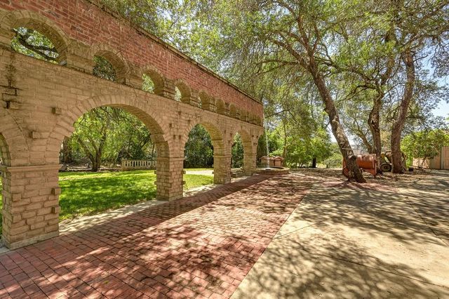 808 Orange Grove Way, Folsom, CA 95630