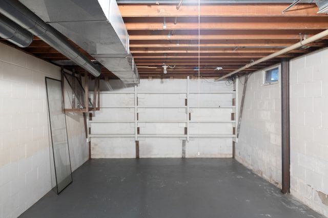 67 Crestview Drive, Geneseo, IL 61254