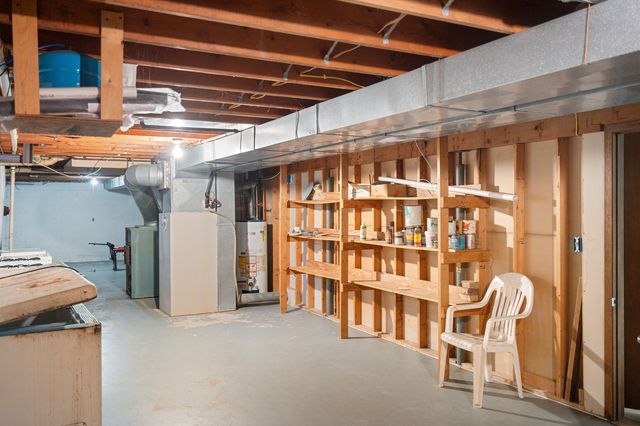 67 Crestview Drive, Geneseo, IL 61254