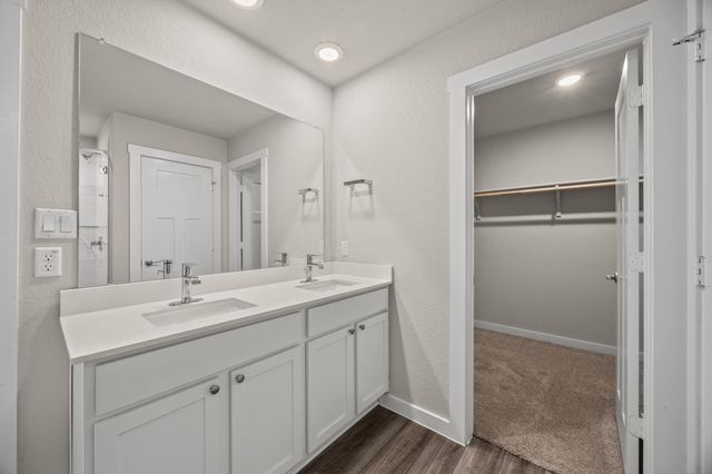 609 Veneta LN, Georgetown, TX 78633