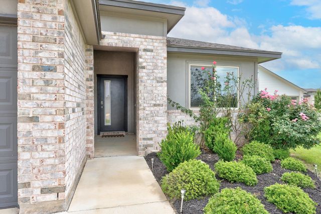 609 Veneta LN, Georgetown, TX 78633