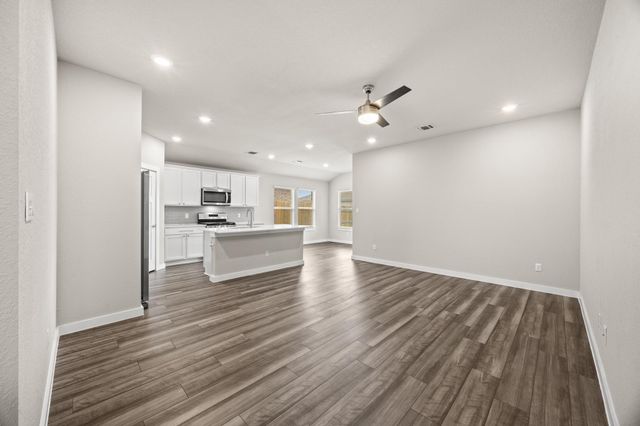 609 Veneta LN, Georgetown, TX 78633