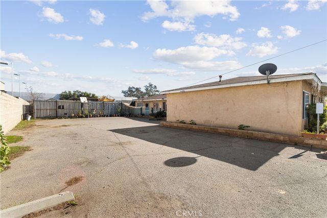 10149 Alder Avenue, Bloomington, CA 92316