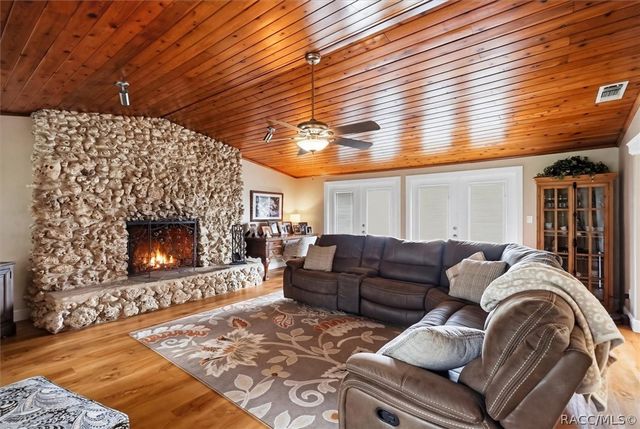 1110 N Rice Terrace, Crystal River, FL 34429