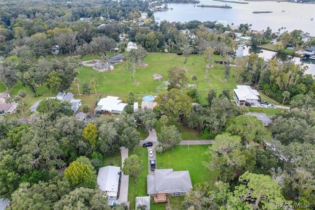1110 N Rice Terrace, Crystal River, FL 34429
