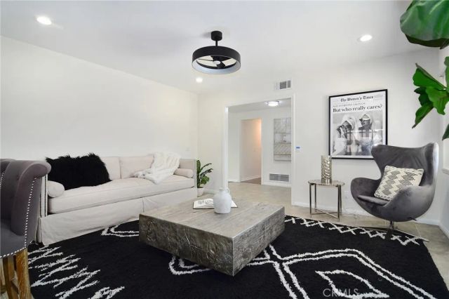 3976 Verde Vista Drive, Thousand Oaks, CA 91360