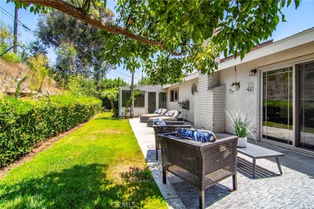3976 Verde Vista Drive, Thousand Oaks, CA 91360
