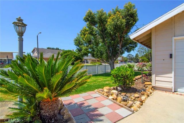 3976 Verde Vista Drive, Thousand Oaks, CA 91360