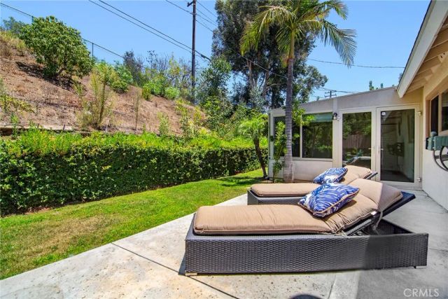 3976 Verde Vista Drive, Thousand Oaks, CA 91360