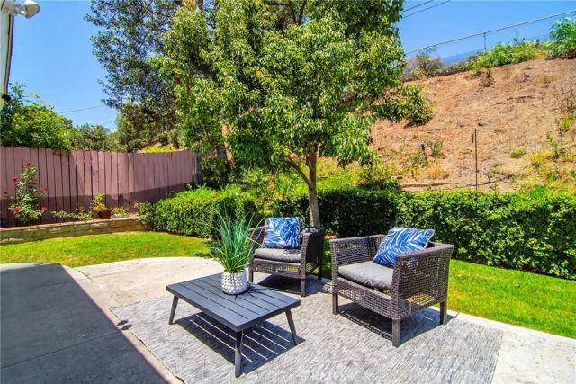 3976 Verde Vista Drive, Thousand Oaks, CA 91360