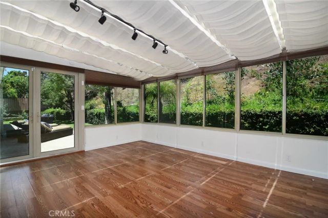 3976 Verde Vista Drive, Thousand Oaks, CA 91360